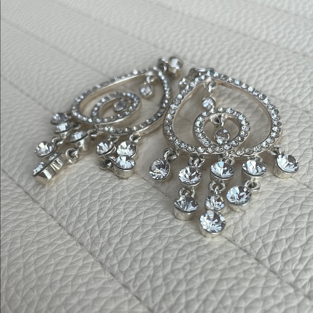 Elegant Silver Crystal Drop Earrings